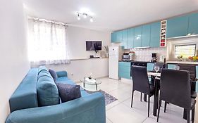 Stone House Varos Apartments
